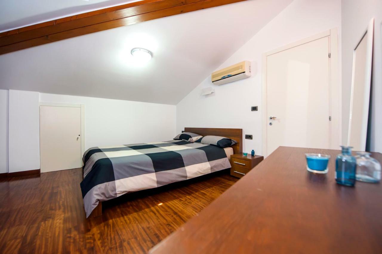 Apartment Canna Ровин Екстериор снимка